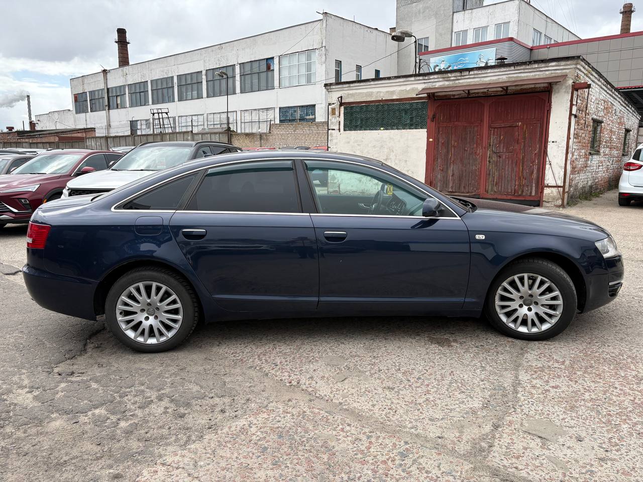 Фото автомобиля 3