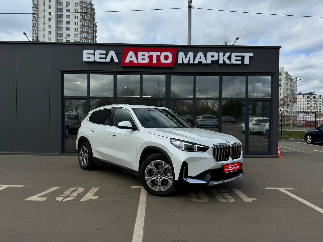 Фото автомобиля 3