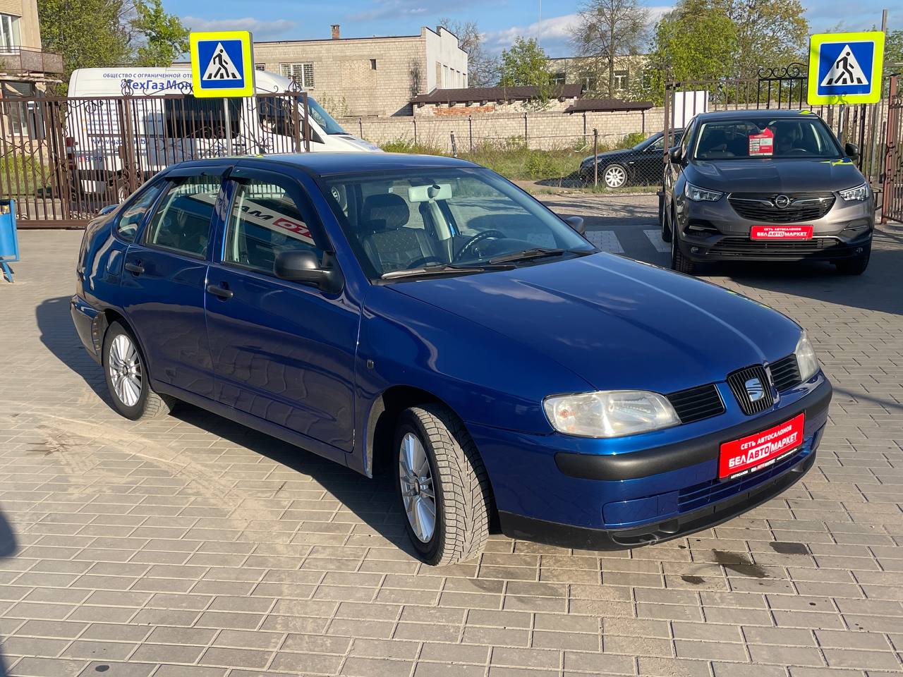 Фото автомобиля 3