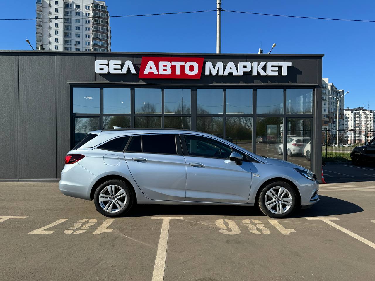 Фото автомобиля 3