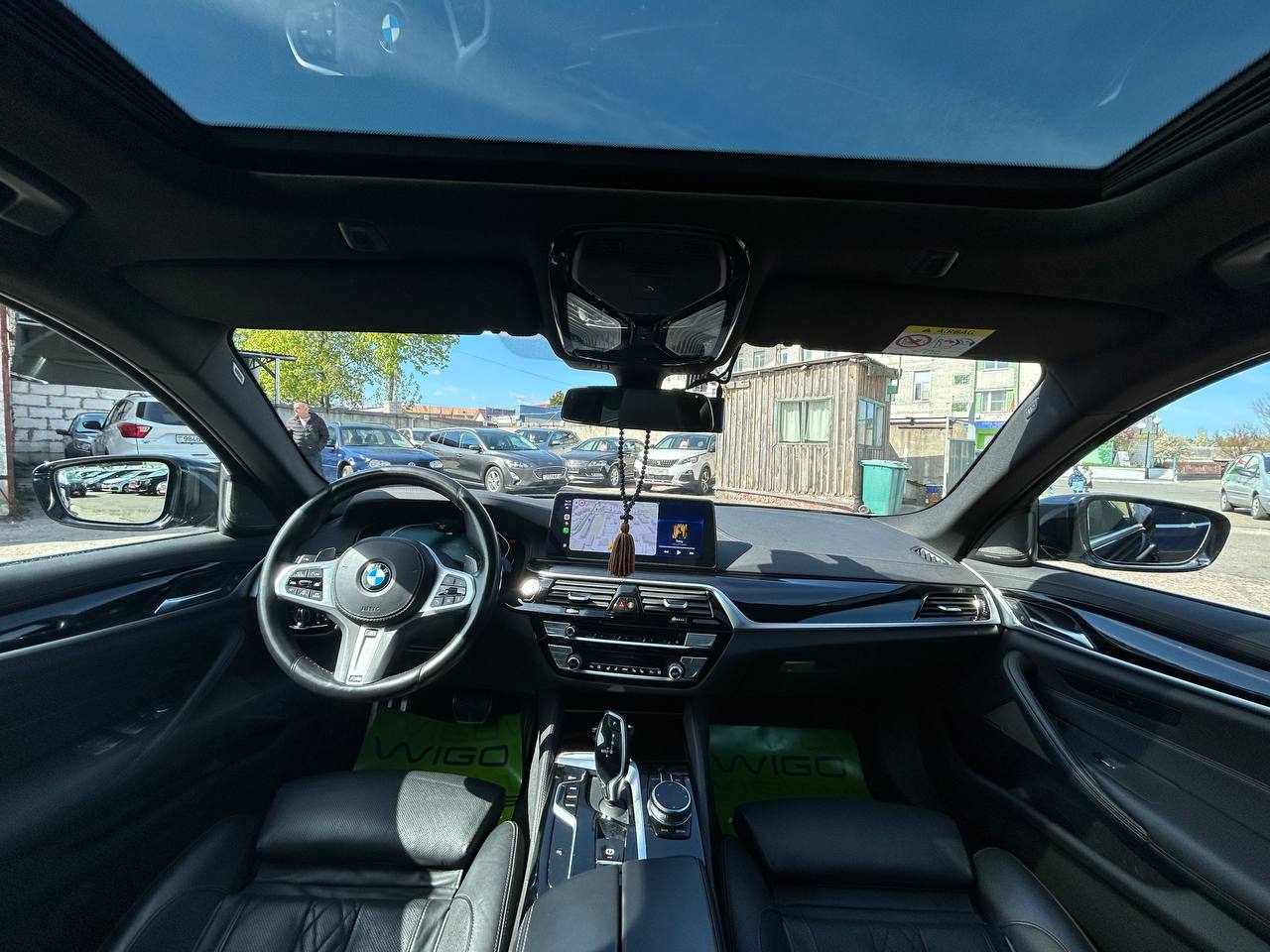 Фото автомобиля 10
