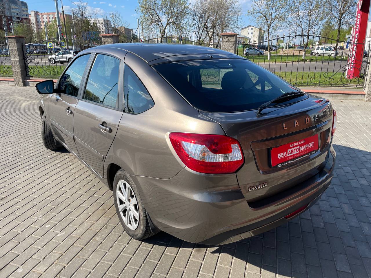 Фото автомобиля 6