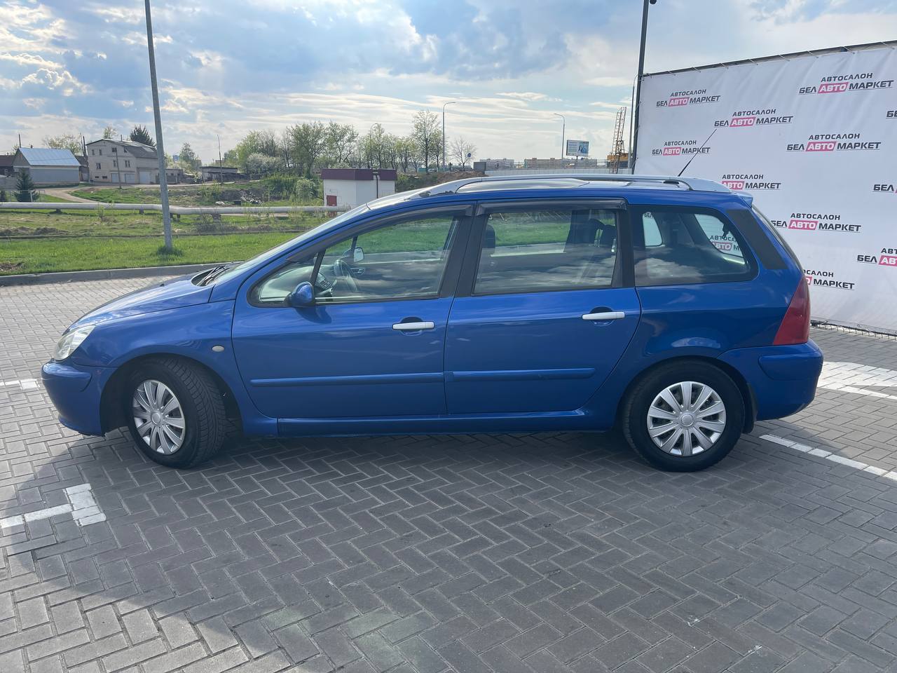Фото автомобиля 7