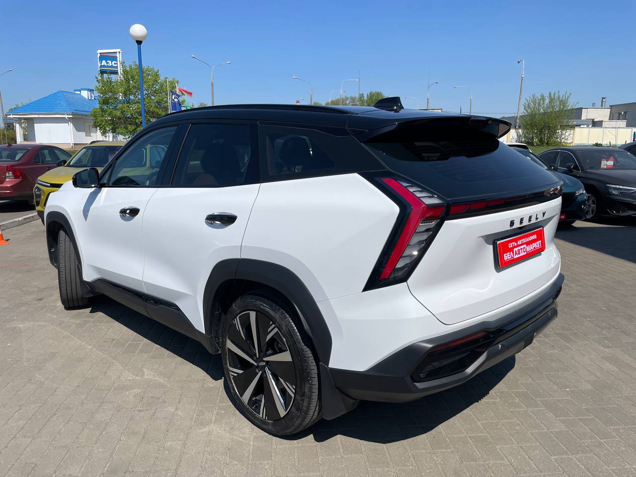 Фото автомобиля 7
