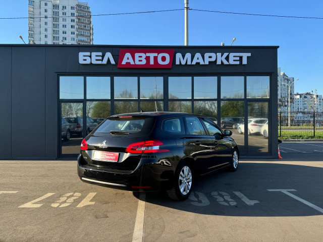 Фото автомобиля 5