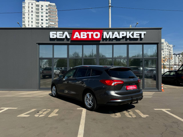 Фото автомобиля 6
