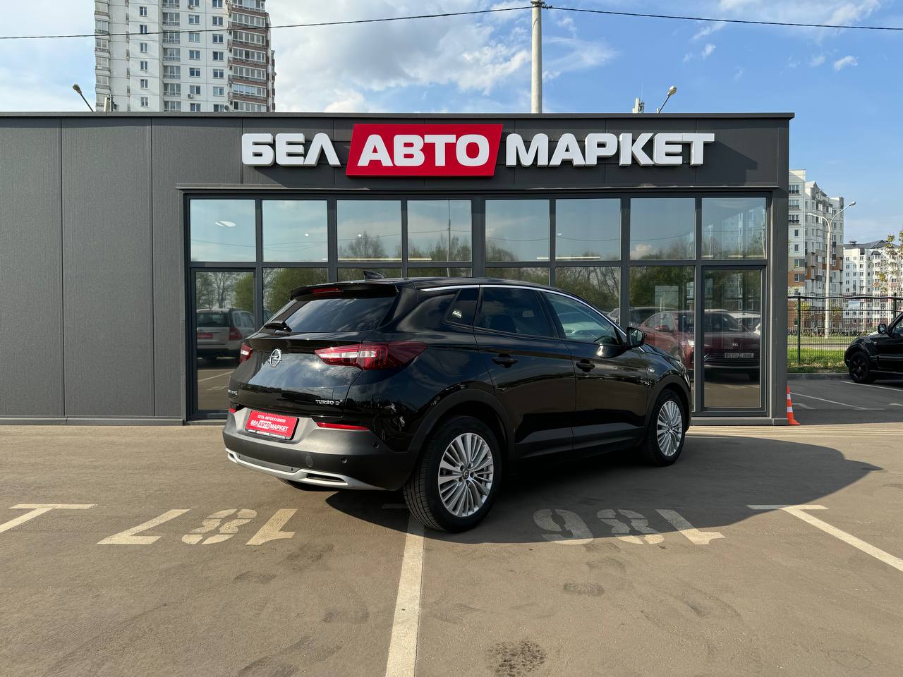 Фото автомобиля 2