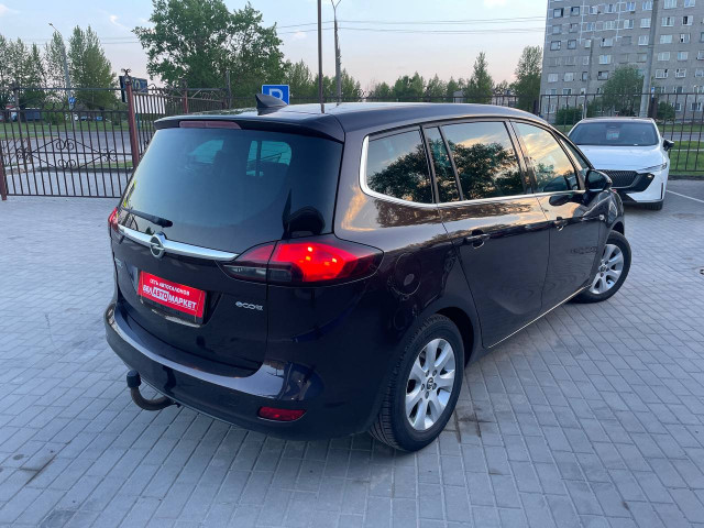 Фото автомобиля 6
