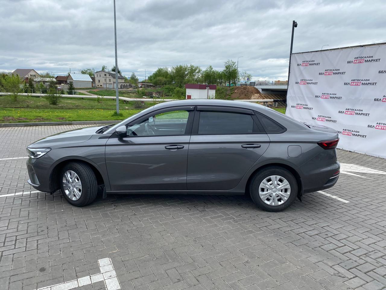 Фото автомобиля 7