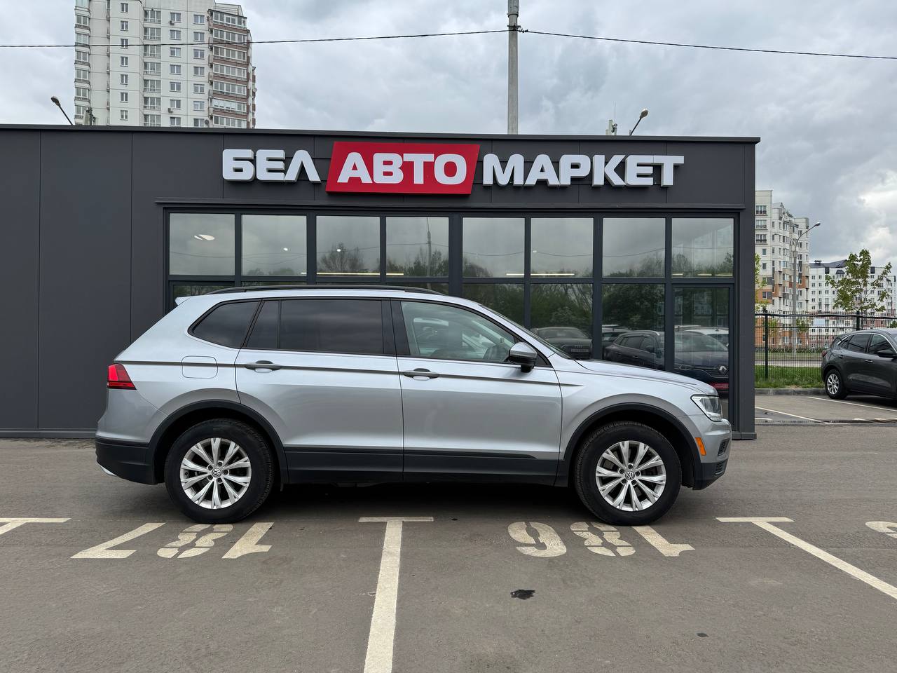 Фото автомобиля 3
