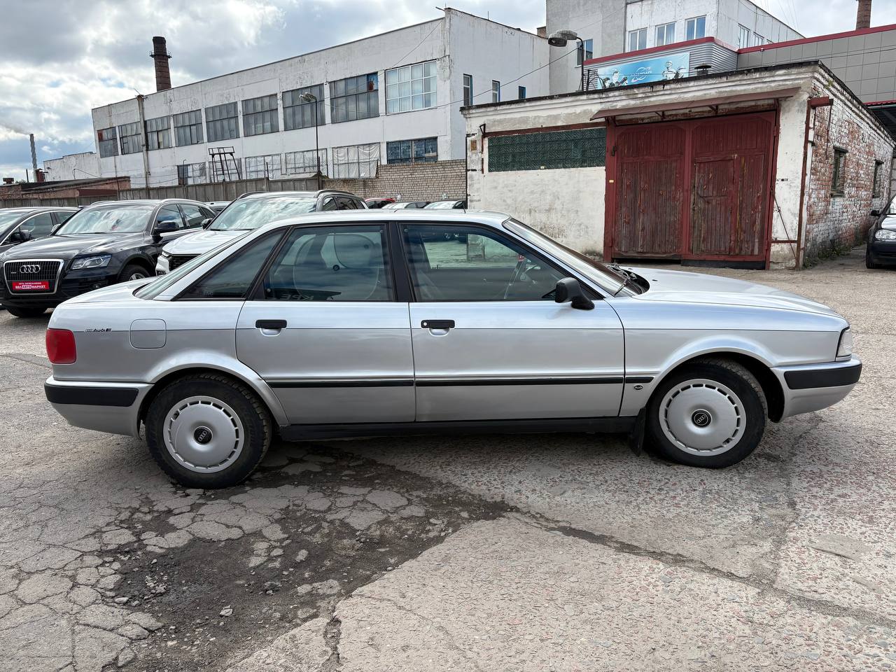 Фото автомобиля 3
