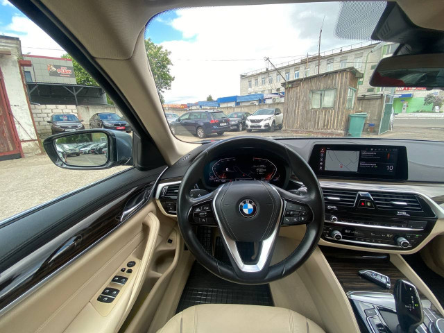 Фото автомобиля 11