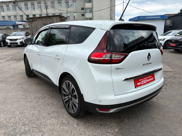 Фото автомобиля 6
