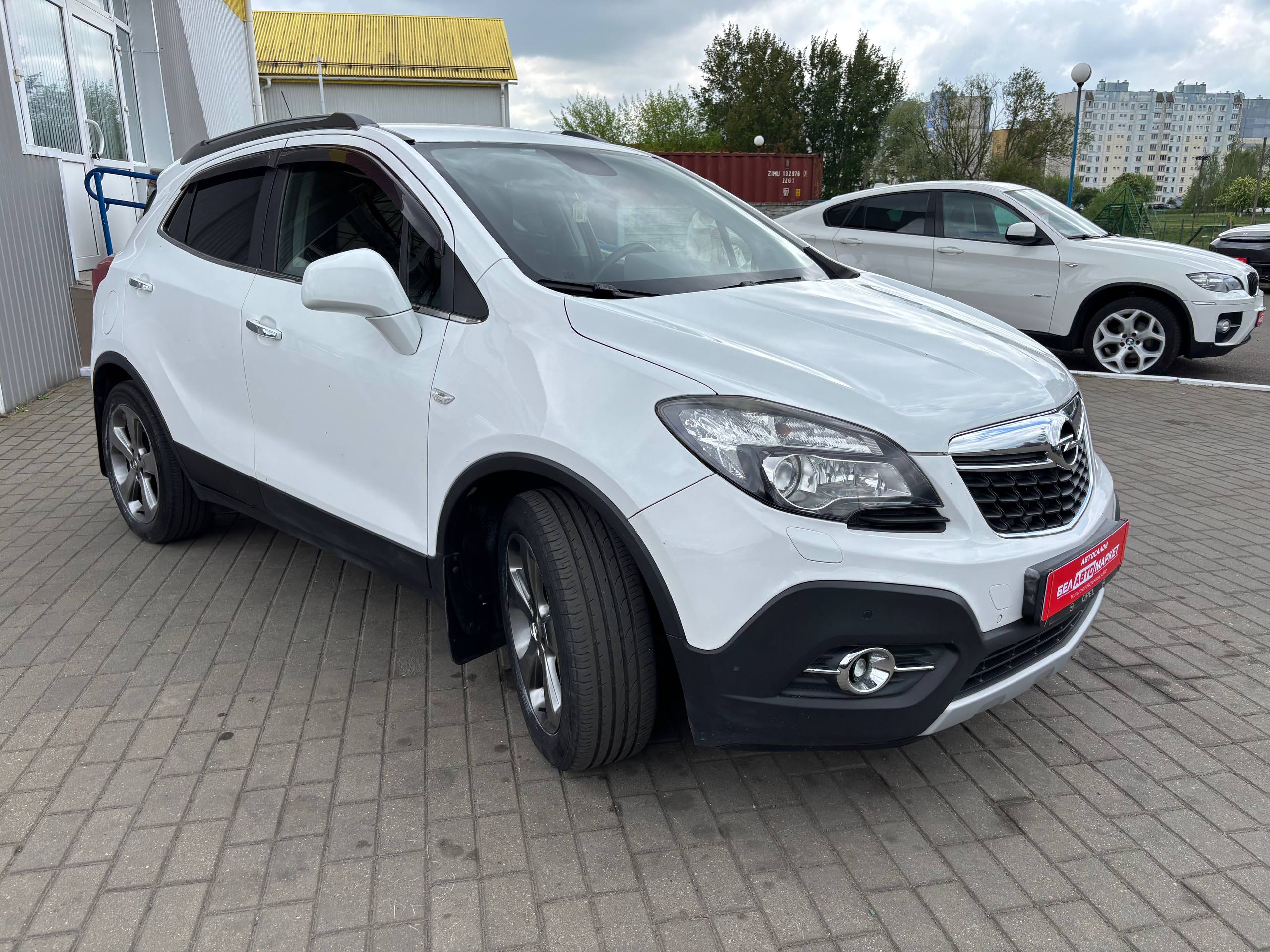 Фото автомобиля 2
