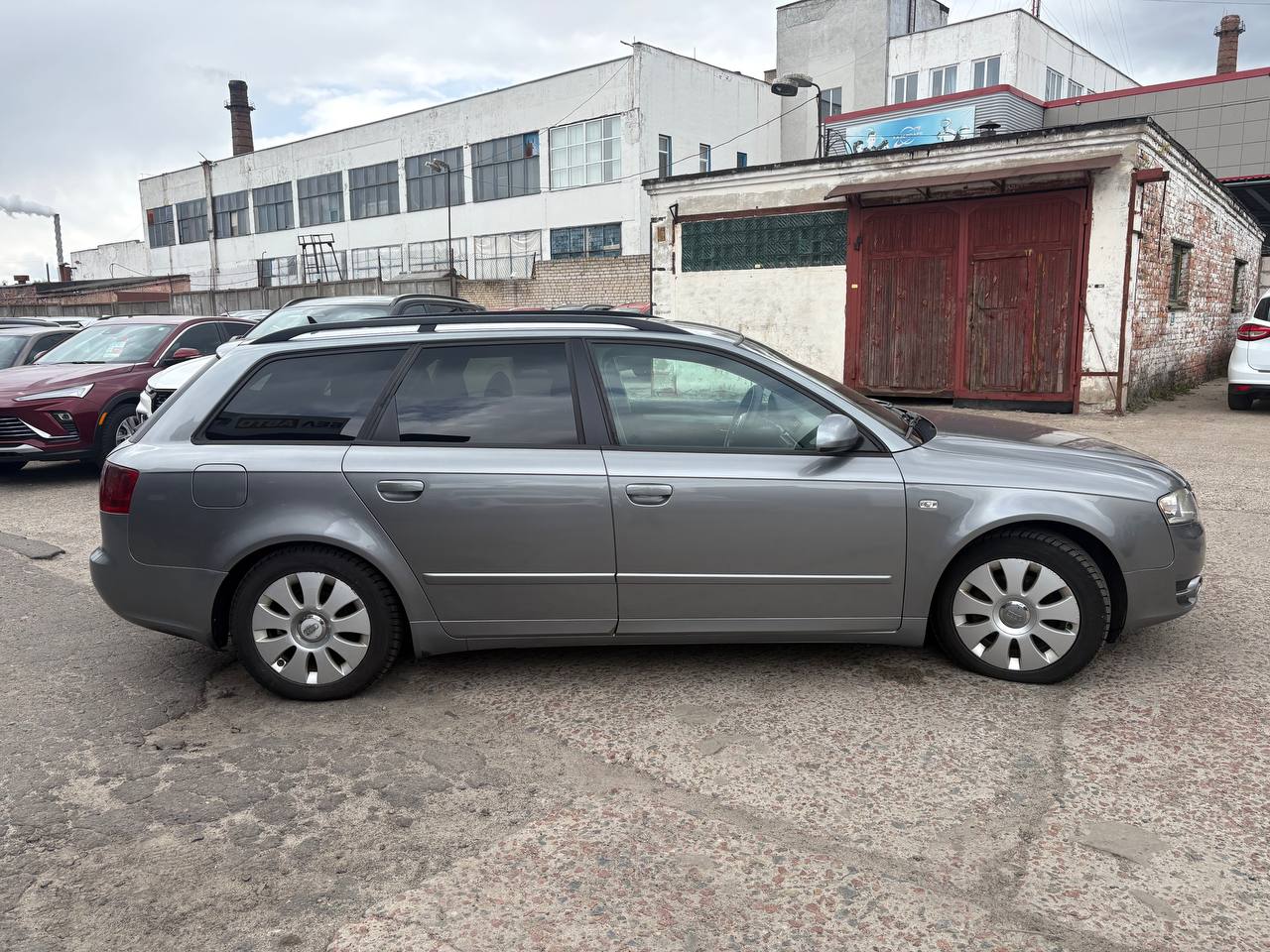 Фото автомобиля 3