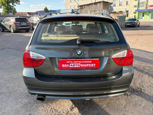 Фото автомобиля 5