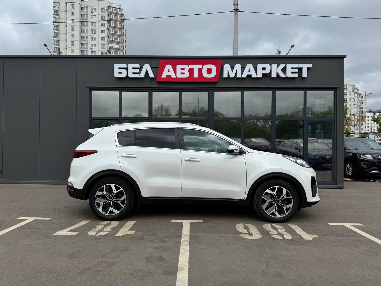 Фото автомобиля 3