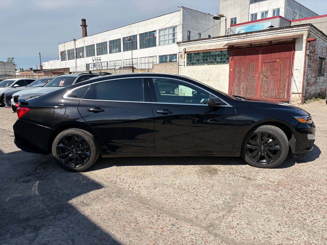 Фото автомобиля 3