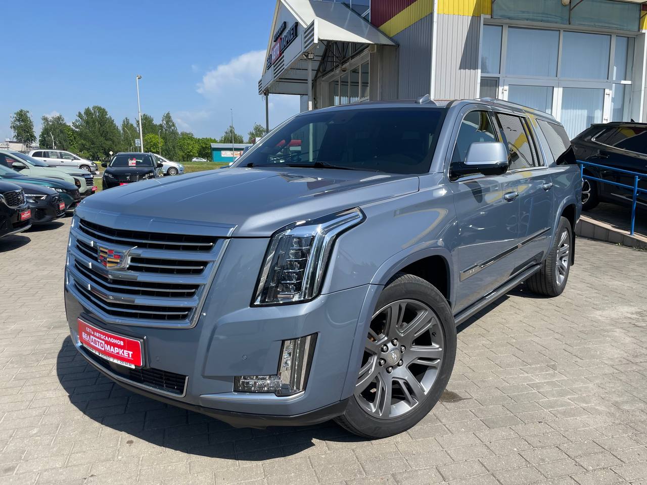 авто с пробегом cadillac escalade 2016
