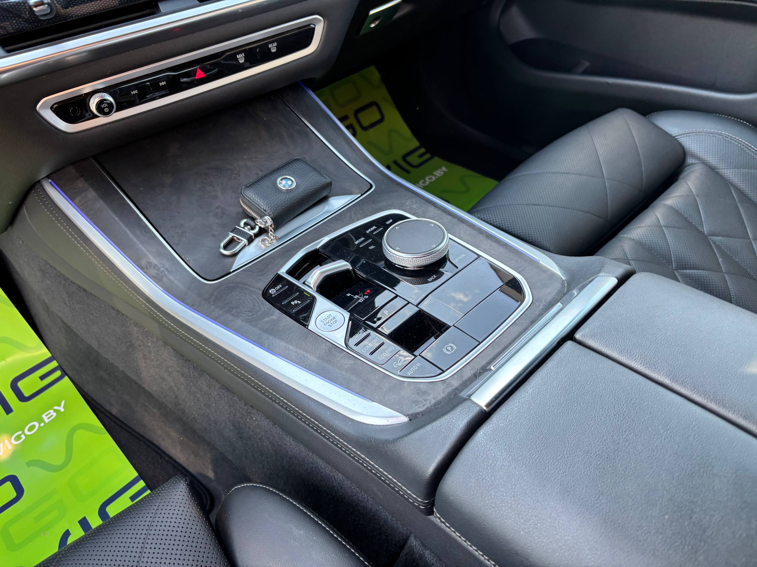 Фото автомобиля 12
