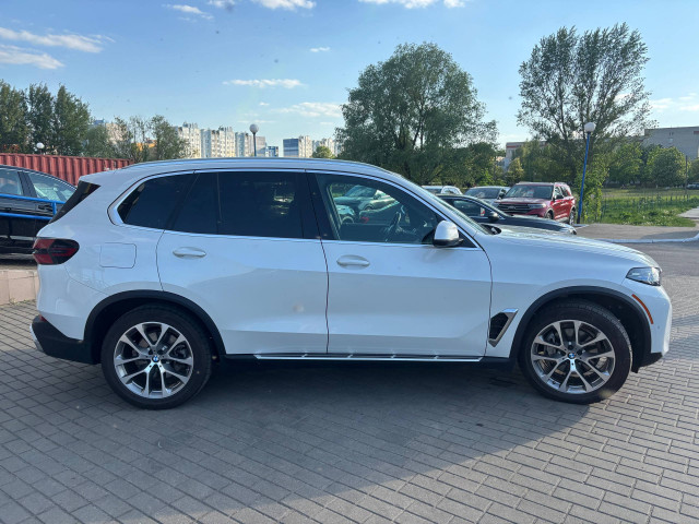 Фото автомобиля 5