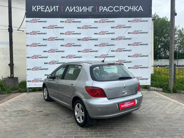 Фото автомобиля 2