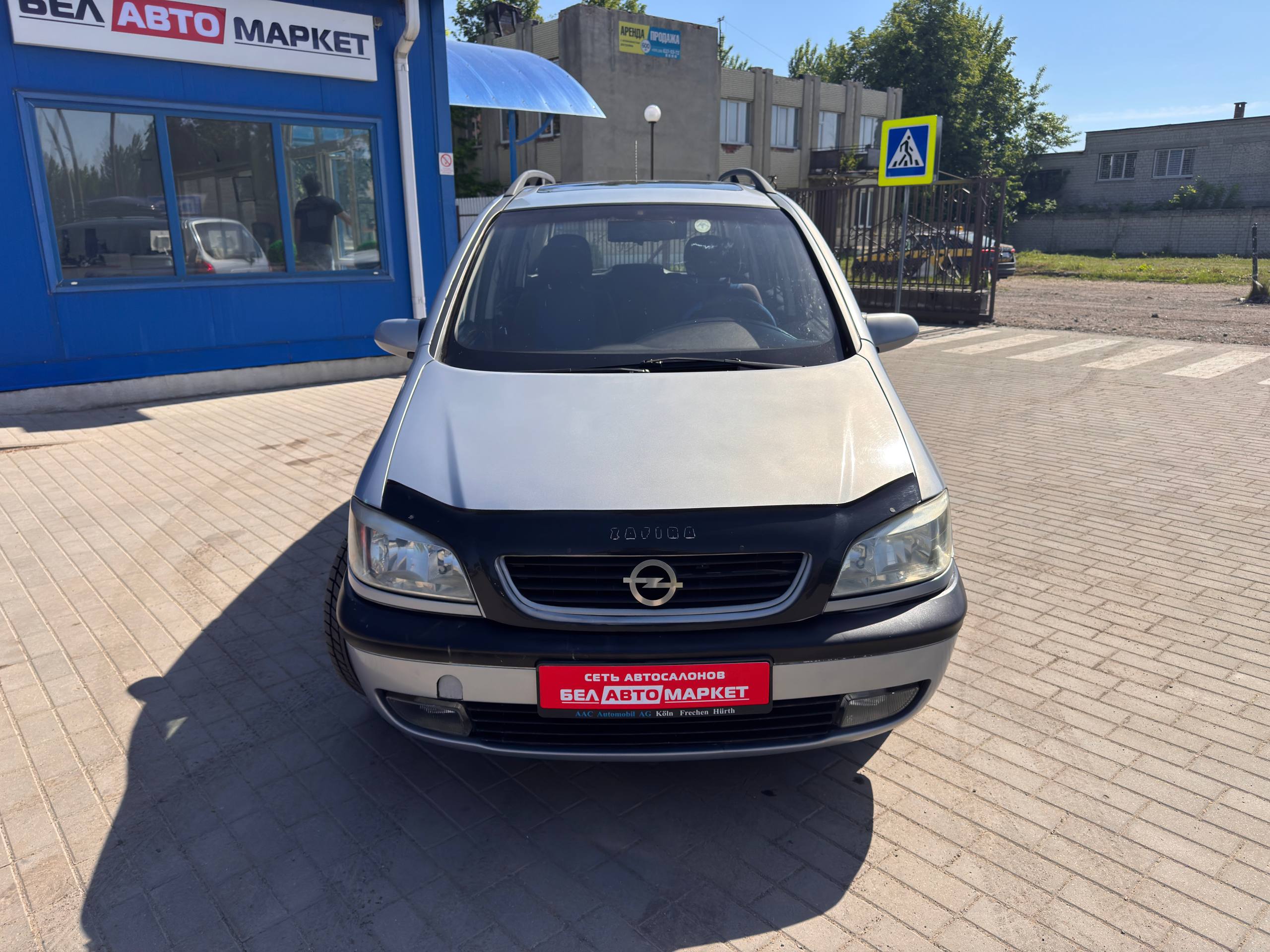 Фото автомобиля 3