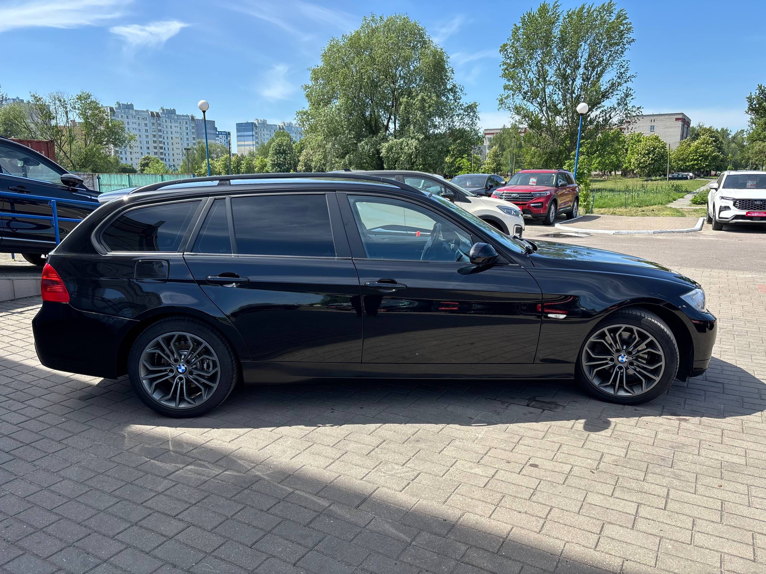 Фото автомобиля 2