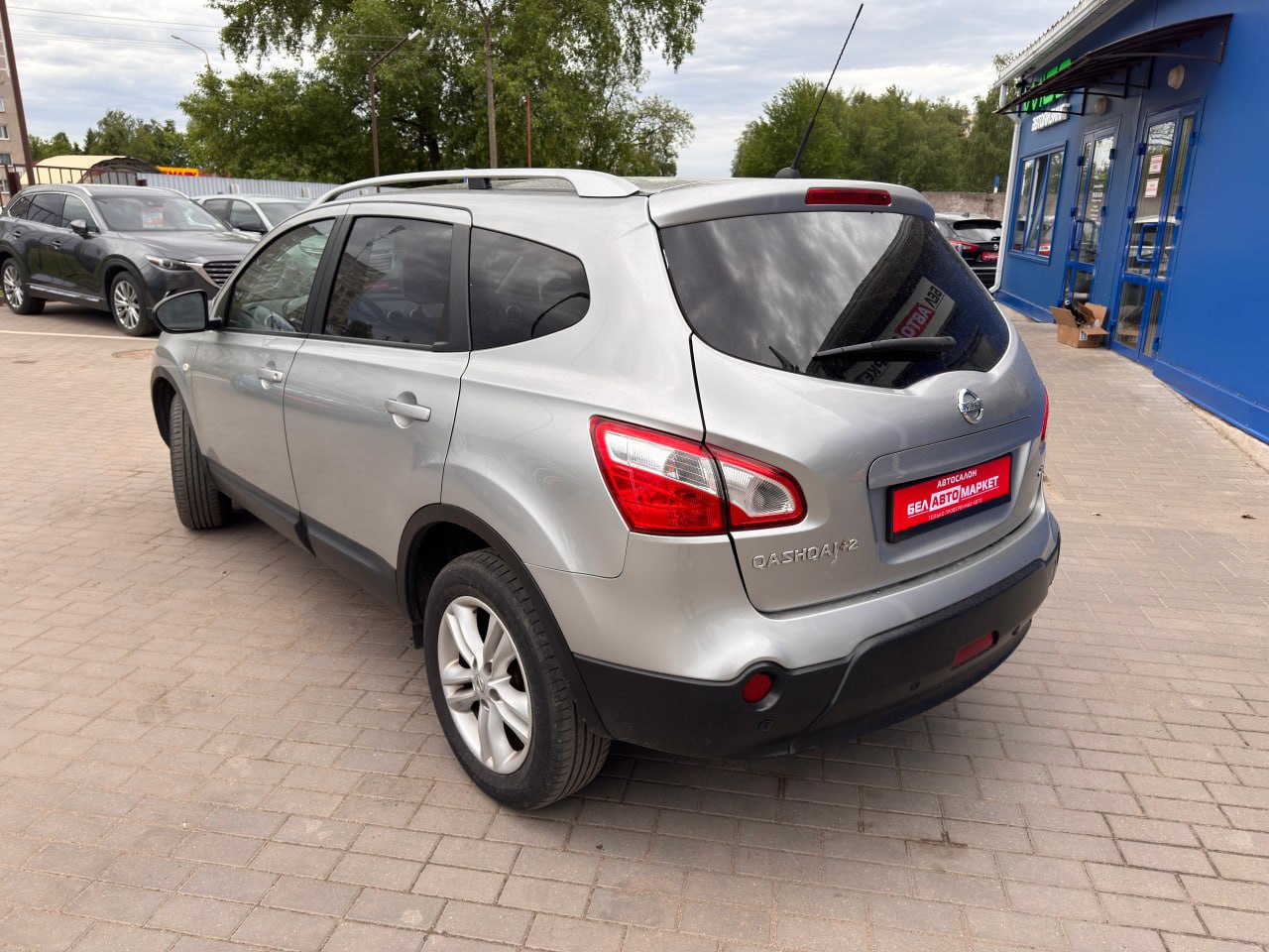 Фото автомобиля 2