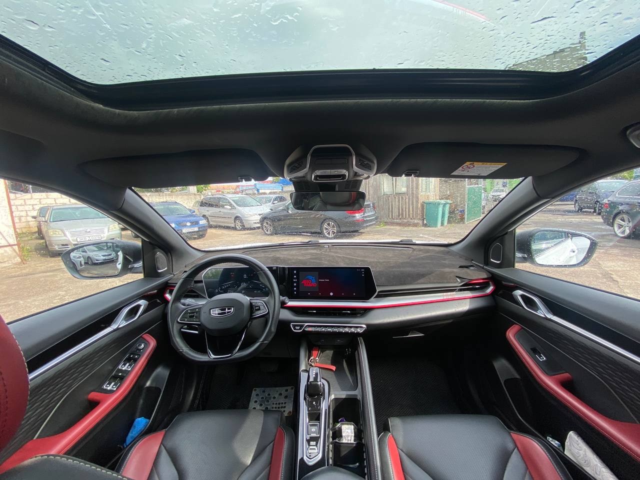 Фото автомобиля 10