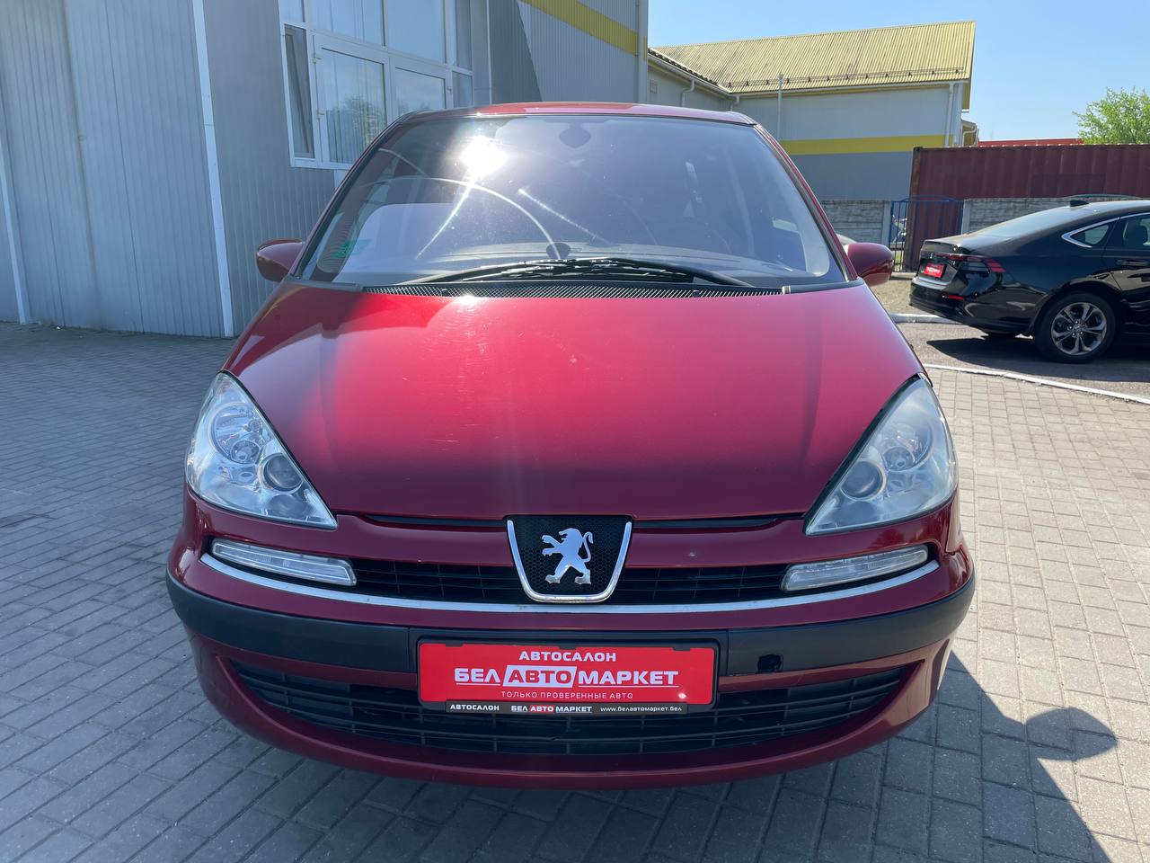 Фото автомобиля 3