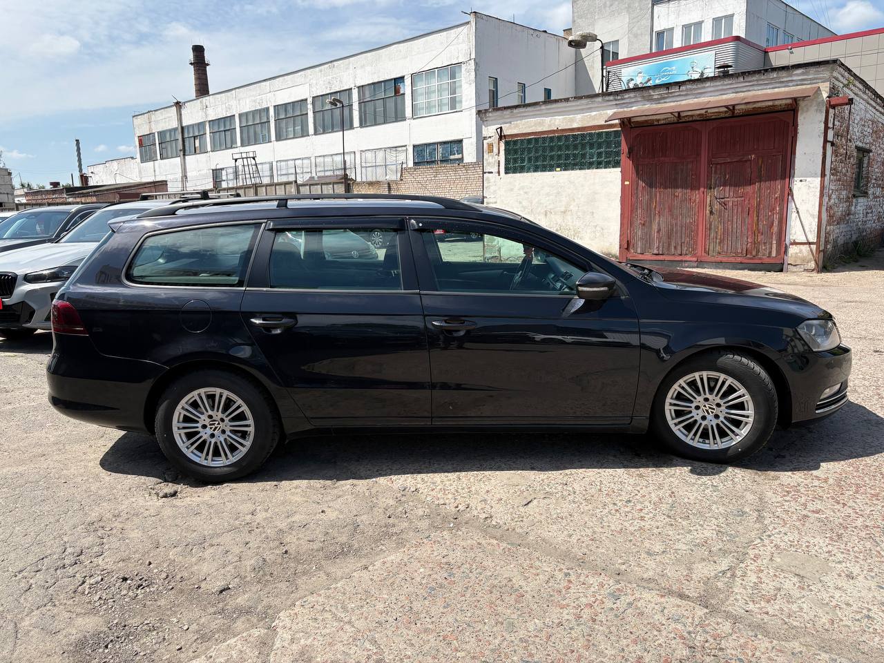 Фото автомобиля 3