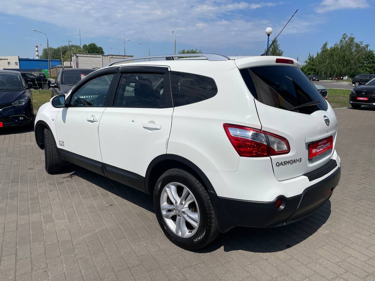 Фото автомобиля 7