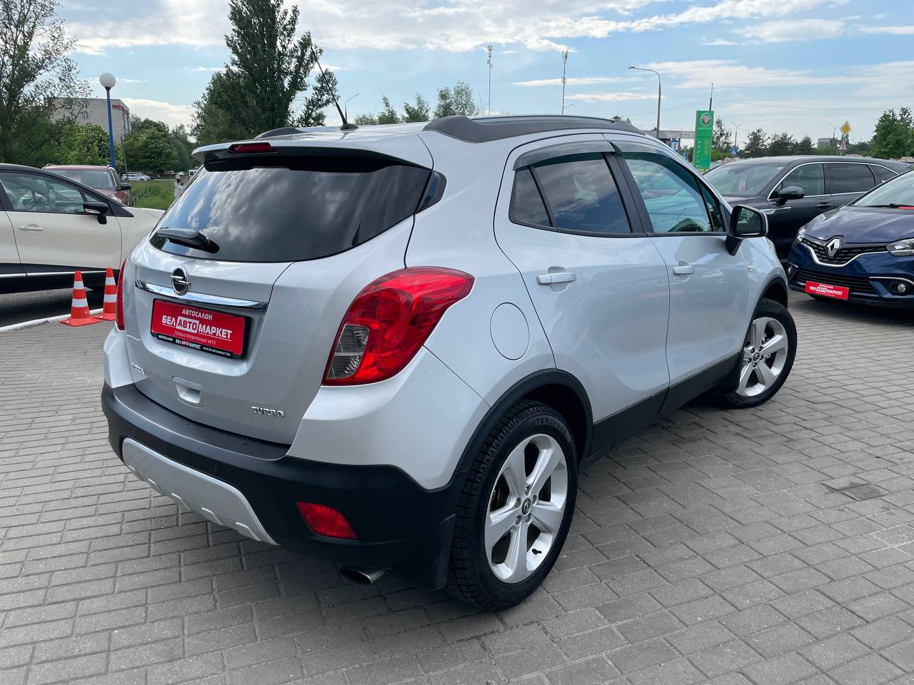 Фото автомобиля 5