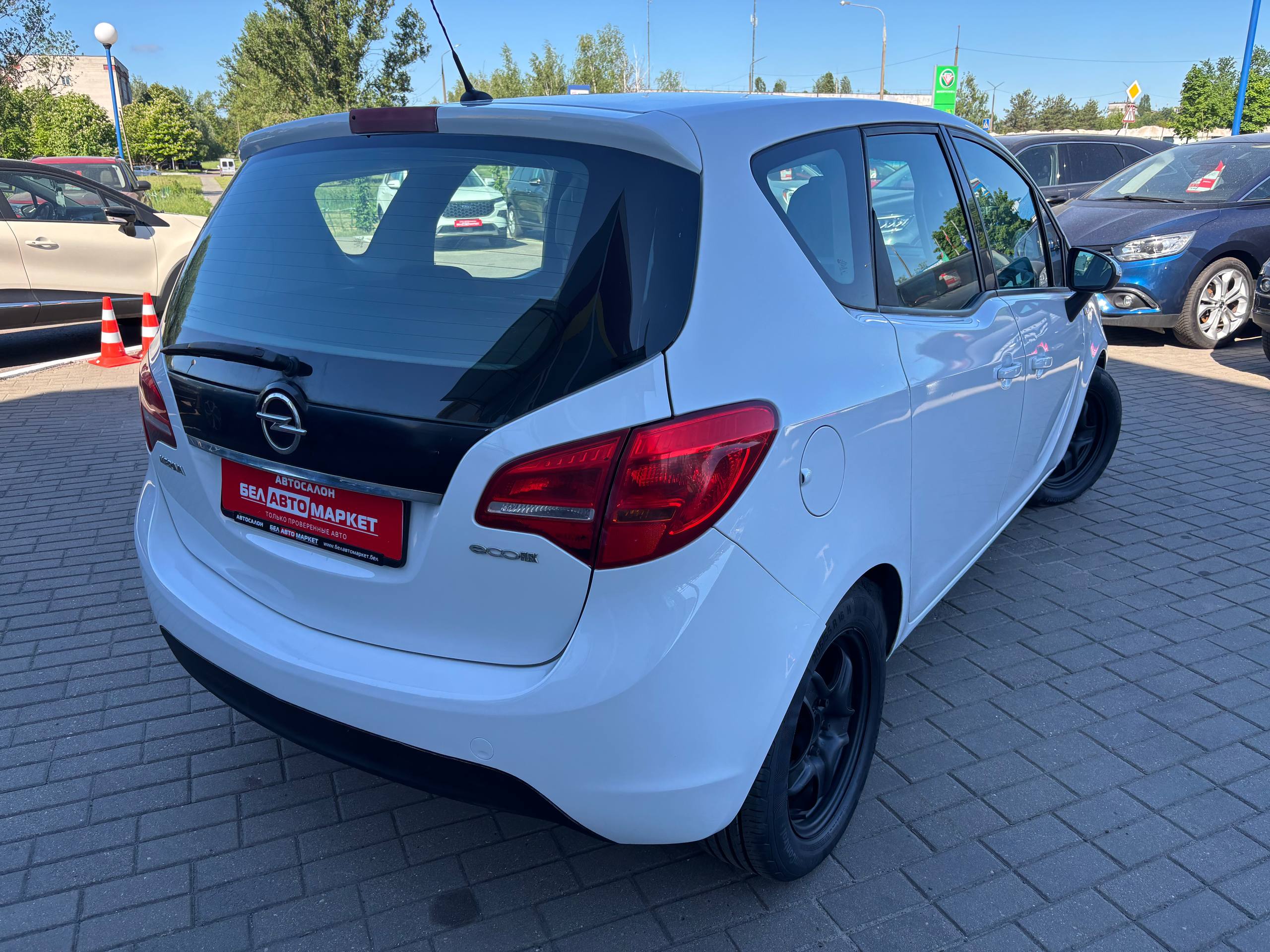 Фото автомобиля 6
