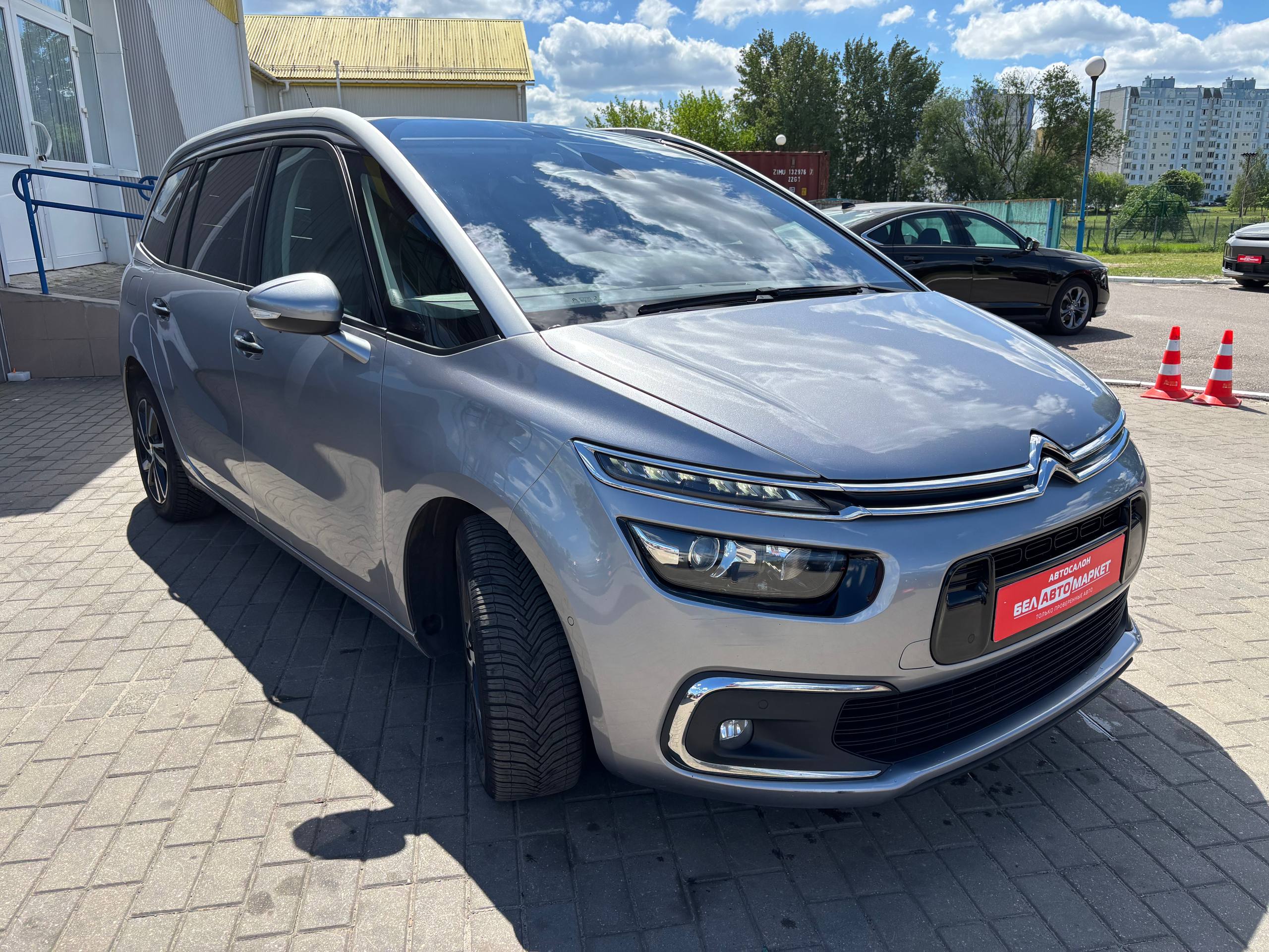 Фото автомобиля 4