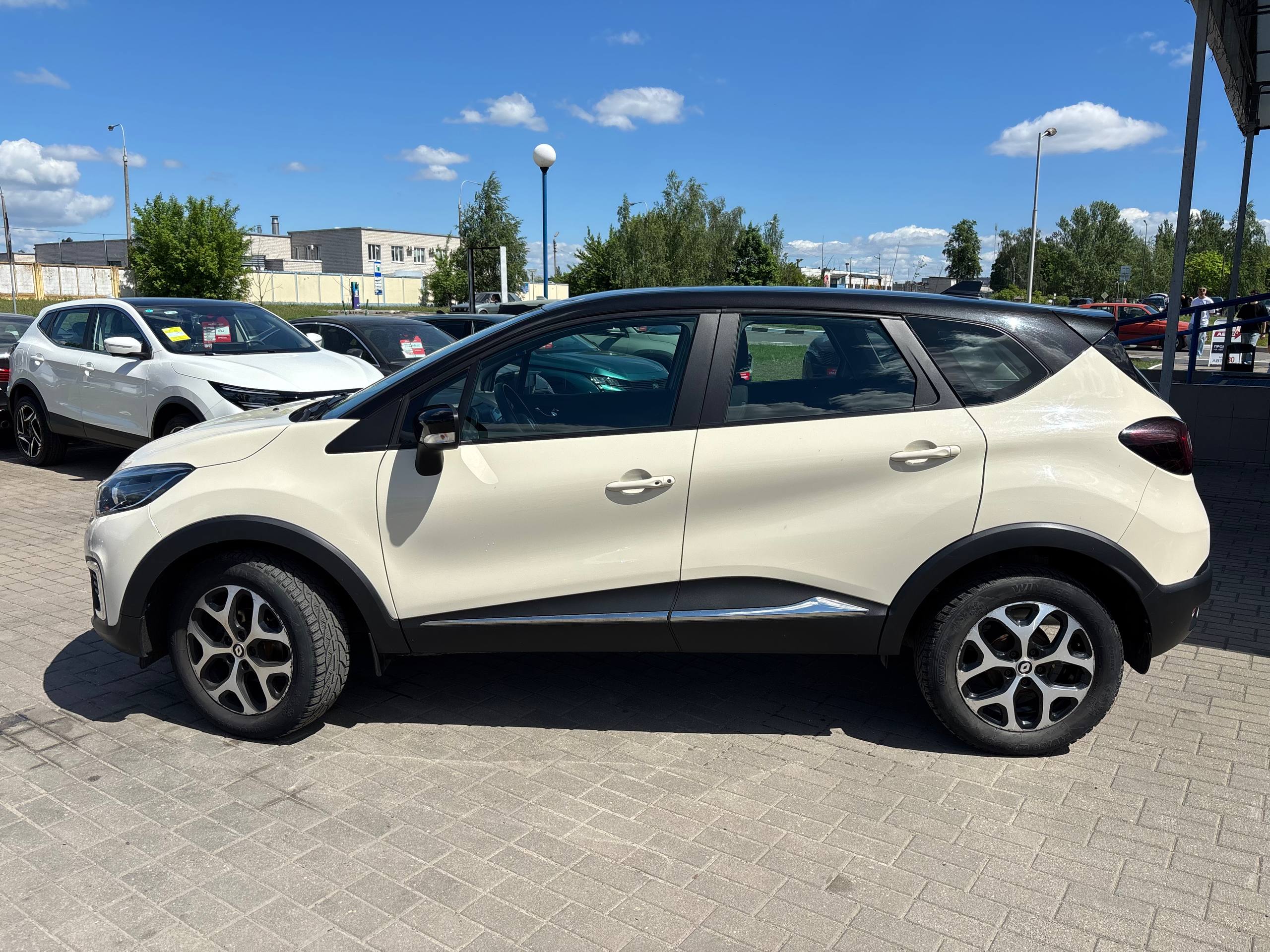 Фото автомобиля 7