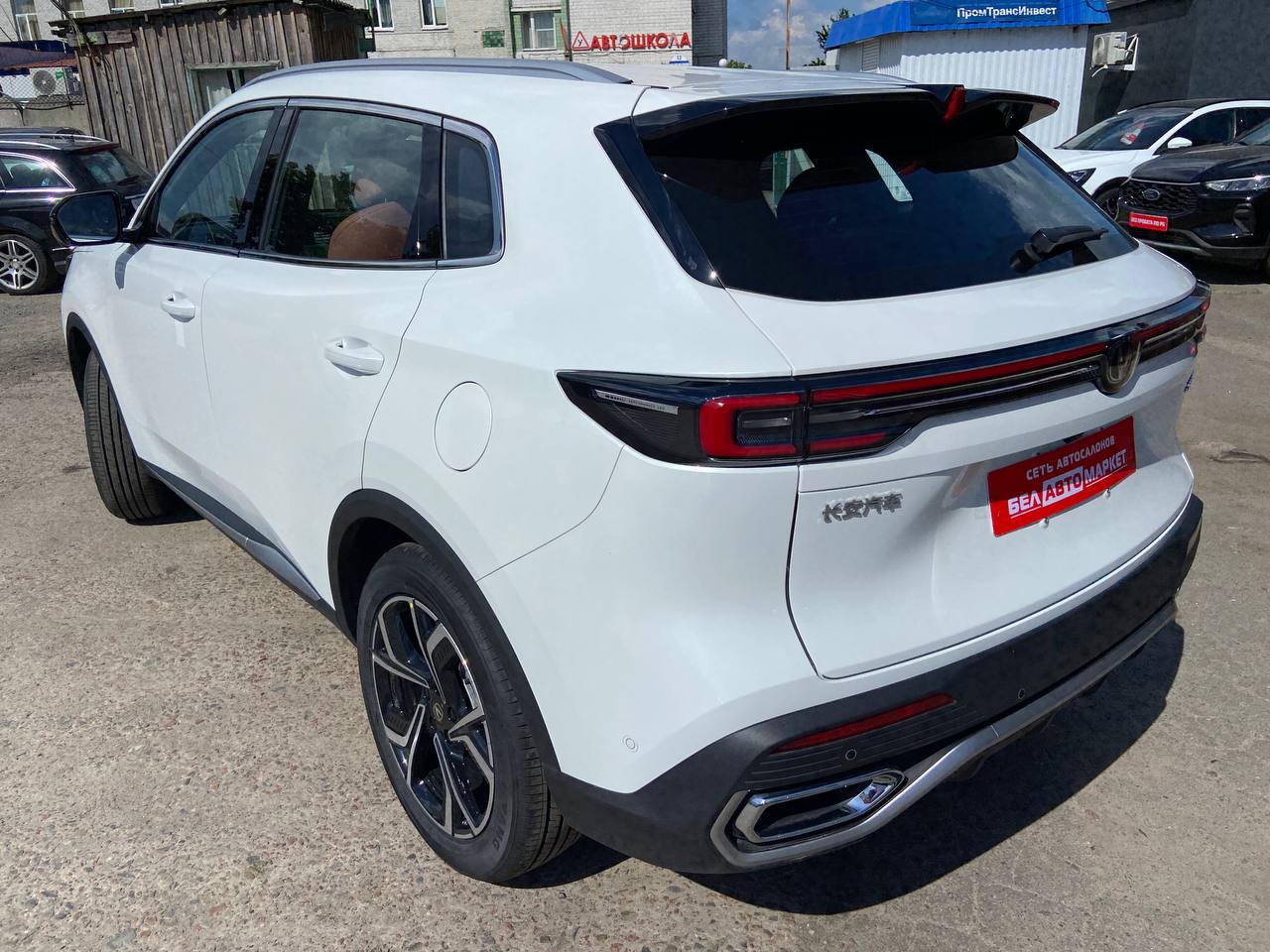 Фото автомобиля 6
