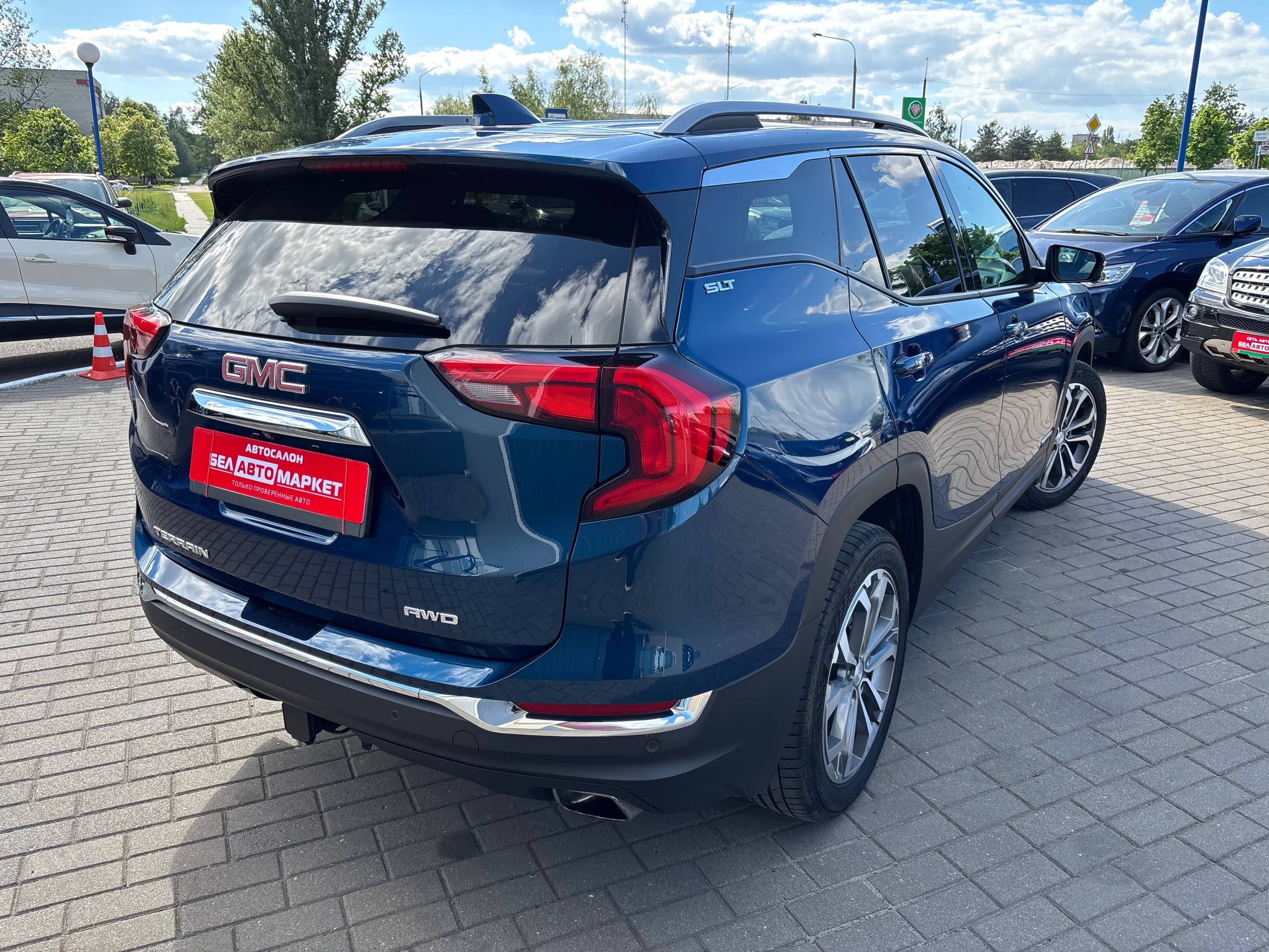 Фото автомобиля 5
