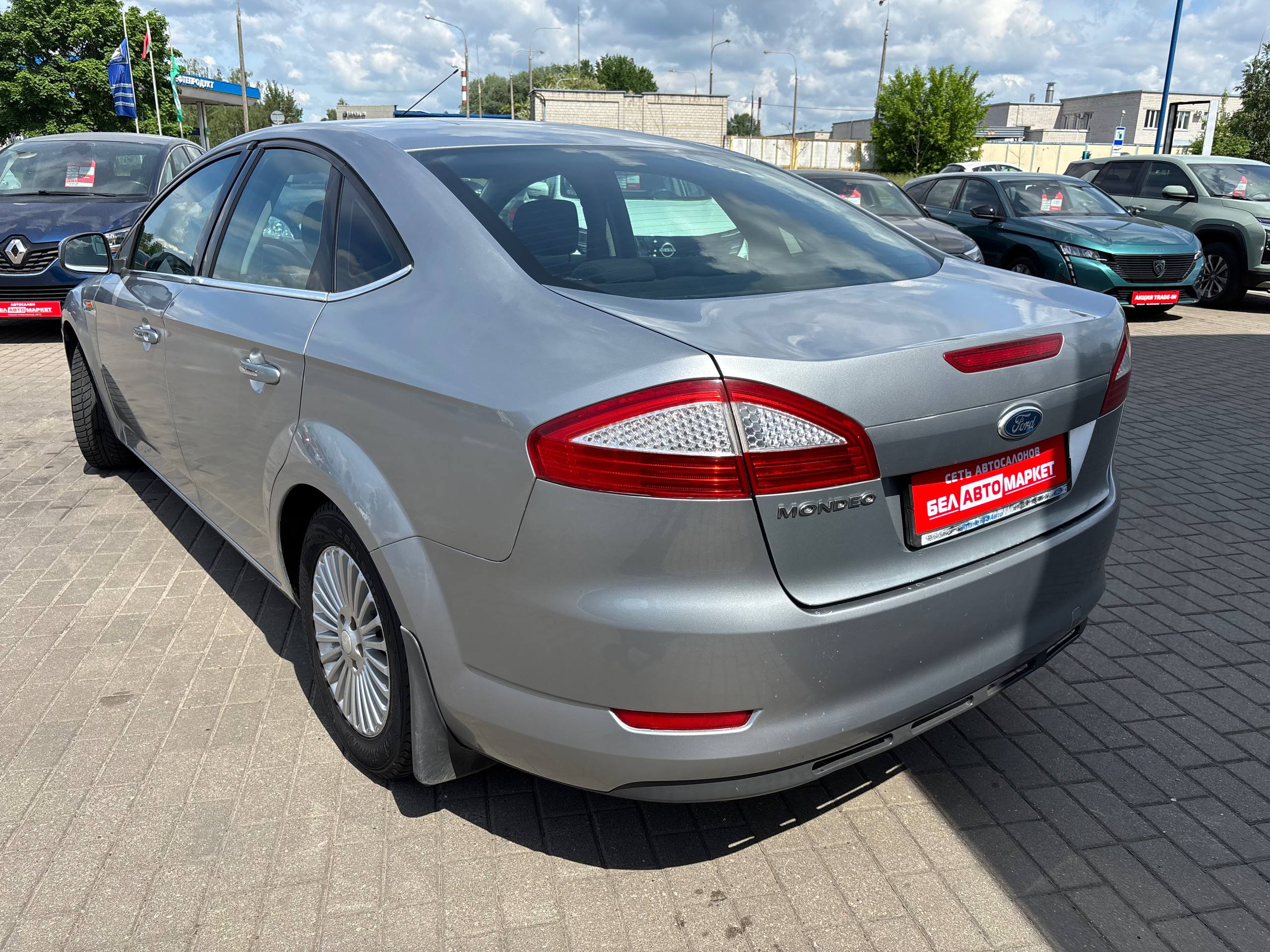Фото автомобиля 6