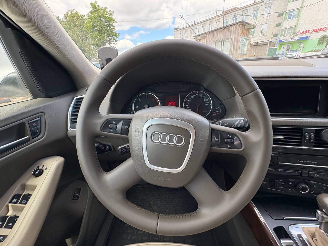 Фото автомобиля 11