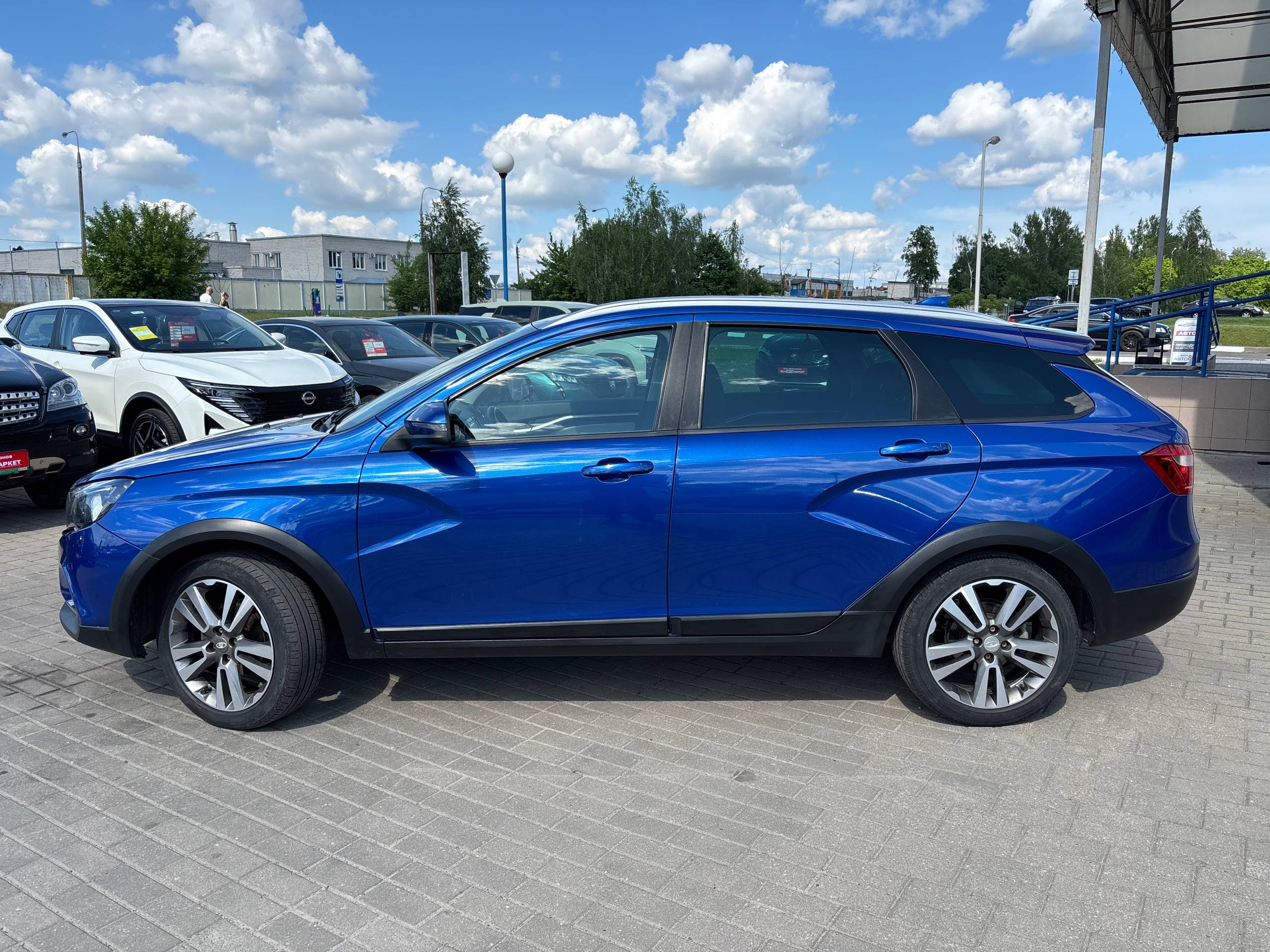 Фото автомобиля 7