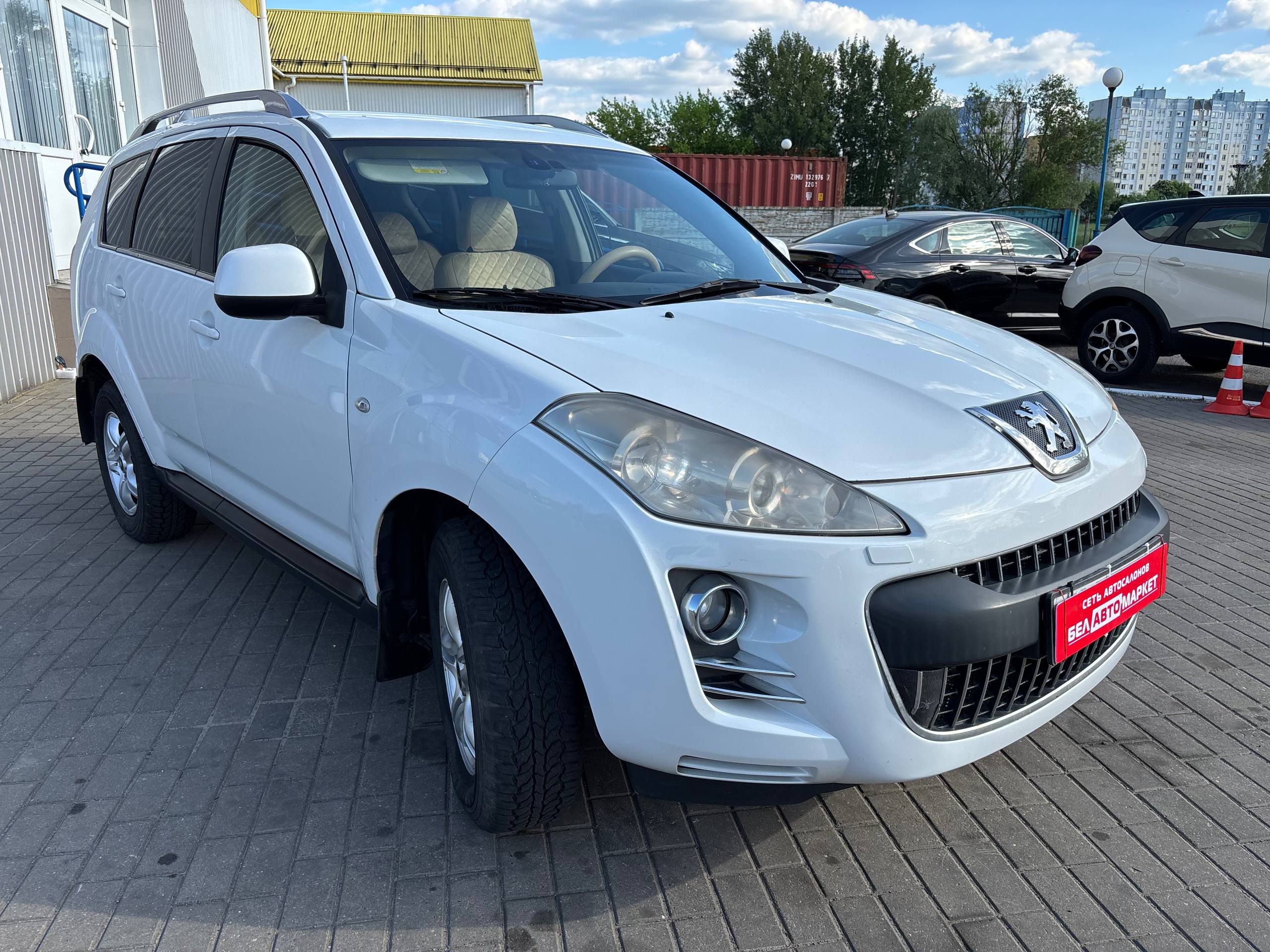 Фото автомобиля 3