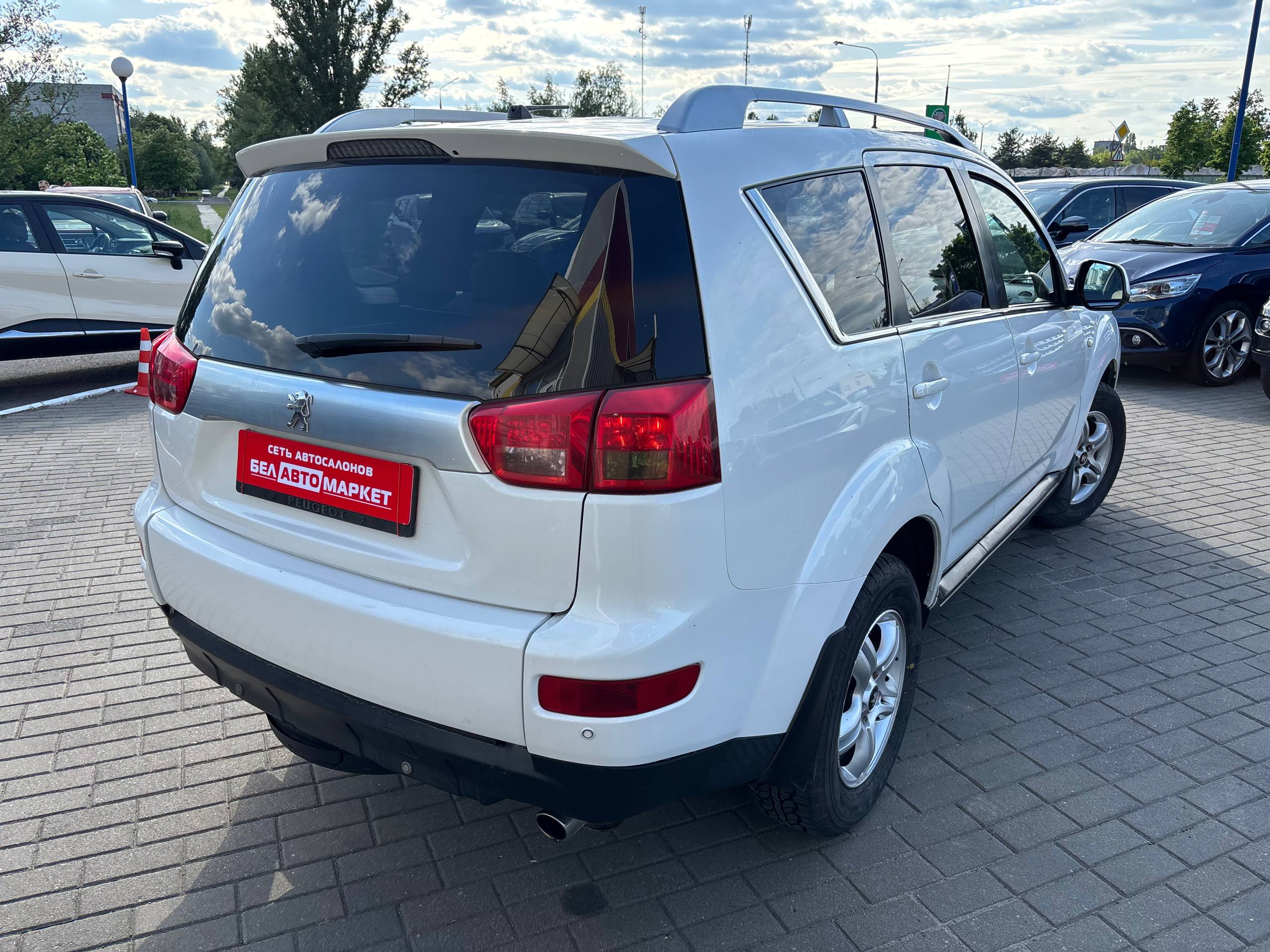 Фото автомобиля 5