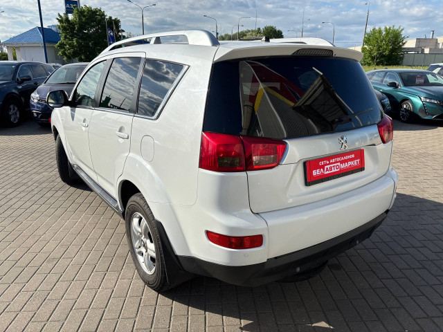 Фото автомобиля 7