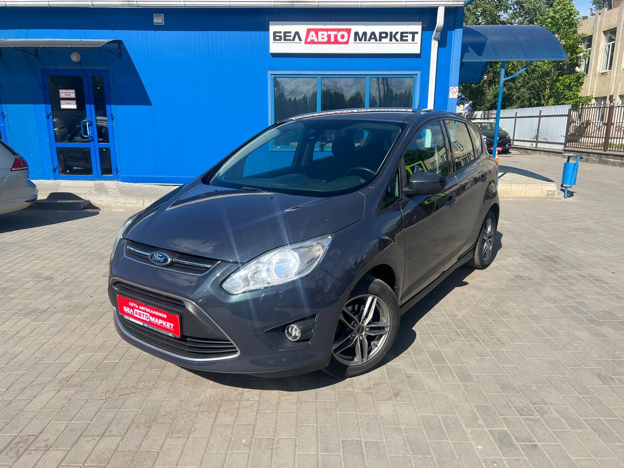 авто с пробегом ford c-max 2010