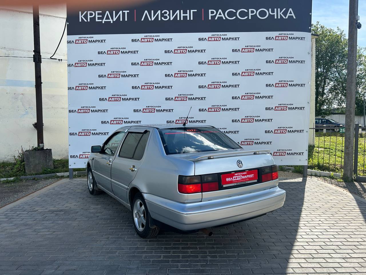 Фото автомобиля 3