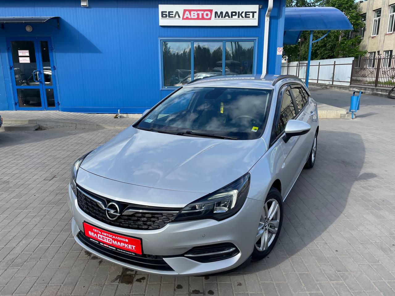 авто с пробегом opel astra 2020