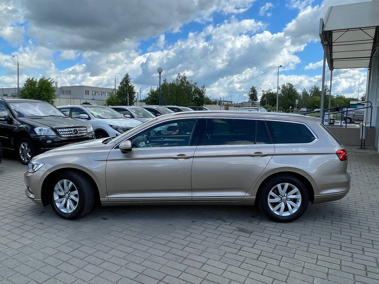 Фото автомобиля 7
