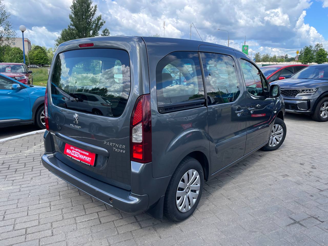 Фото автомобиля 5